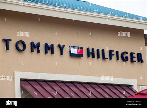 tommy hilfiger canada outlet montreal.